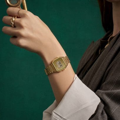 Reloj Casio LA680WEGV-9AEF - puesto en la muñeca