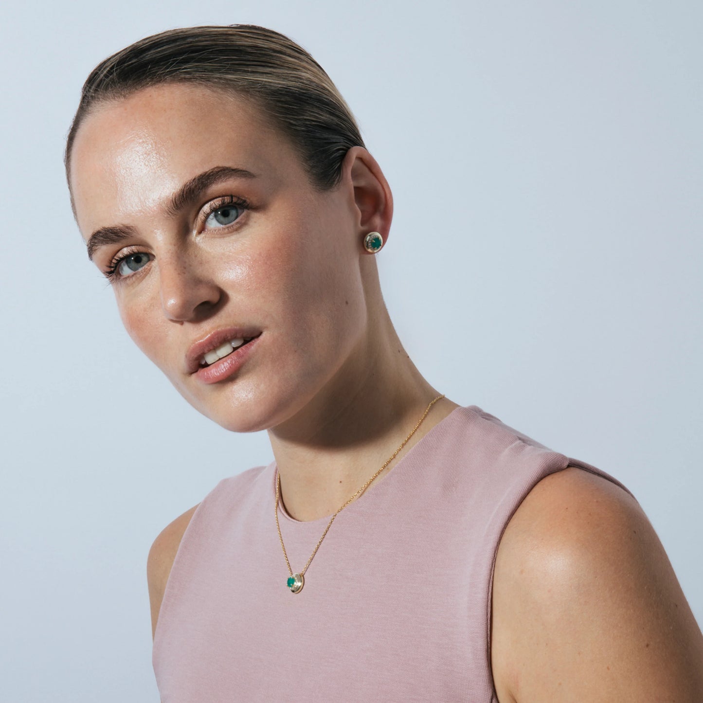 Collar de Plata de Ley 925 y Cuarzo Hidrotermal Verde Paraiba acabado en oro amarillo 18k - Lilos