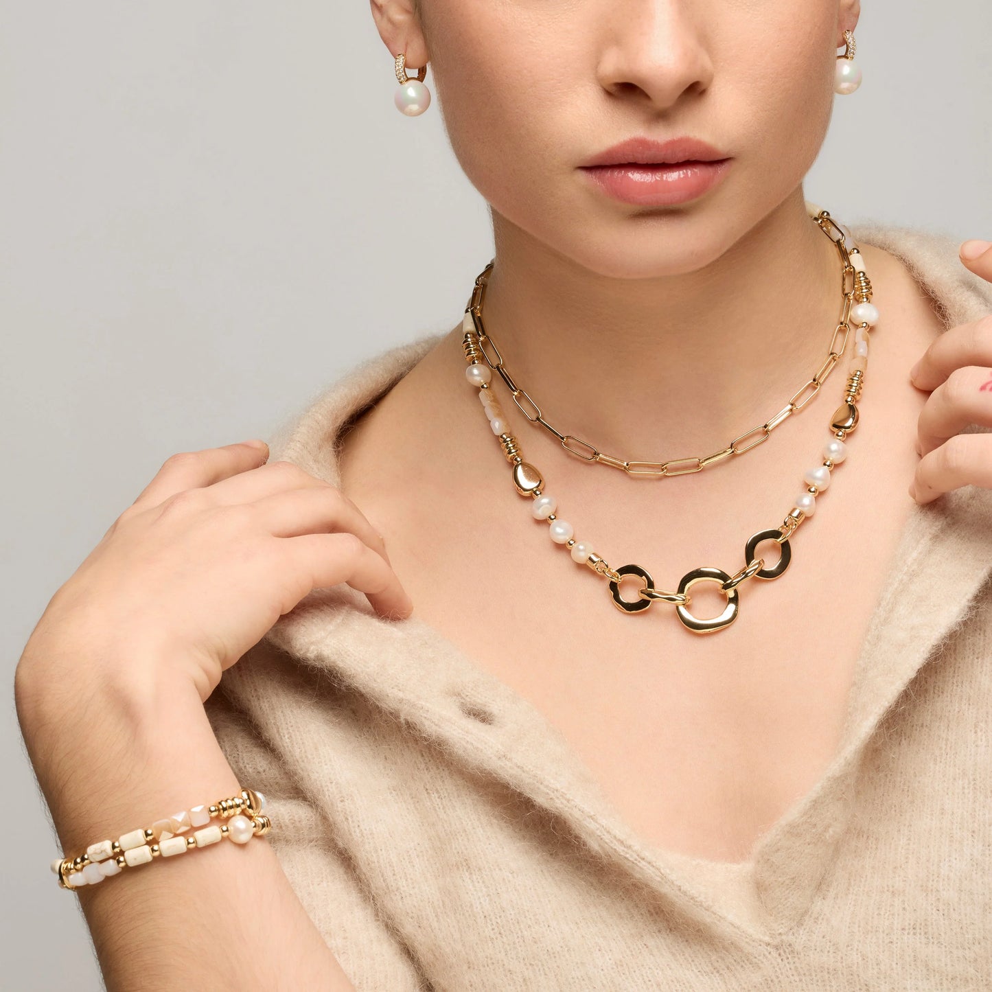Pulsera acabado oro amarillo de 18k y Perla Blanca - Diriki