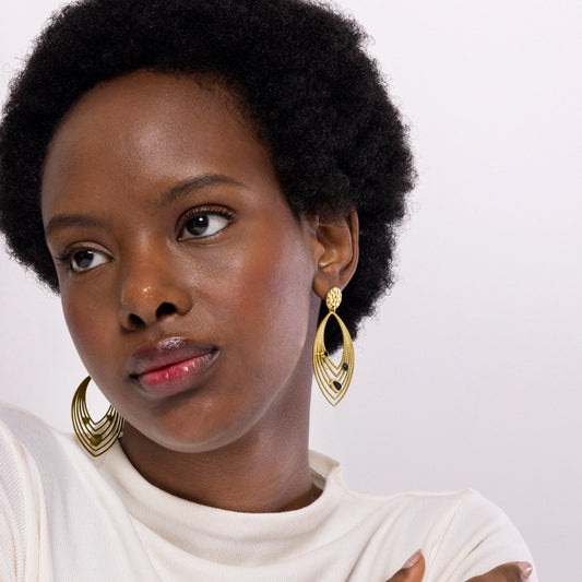 Pendientes de Onix acabados en oro amarillo 18K - Ycoa