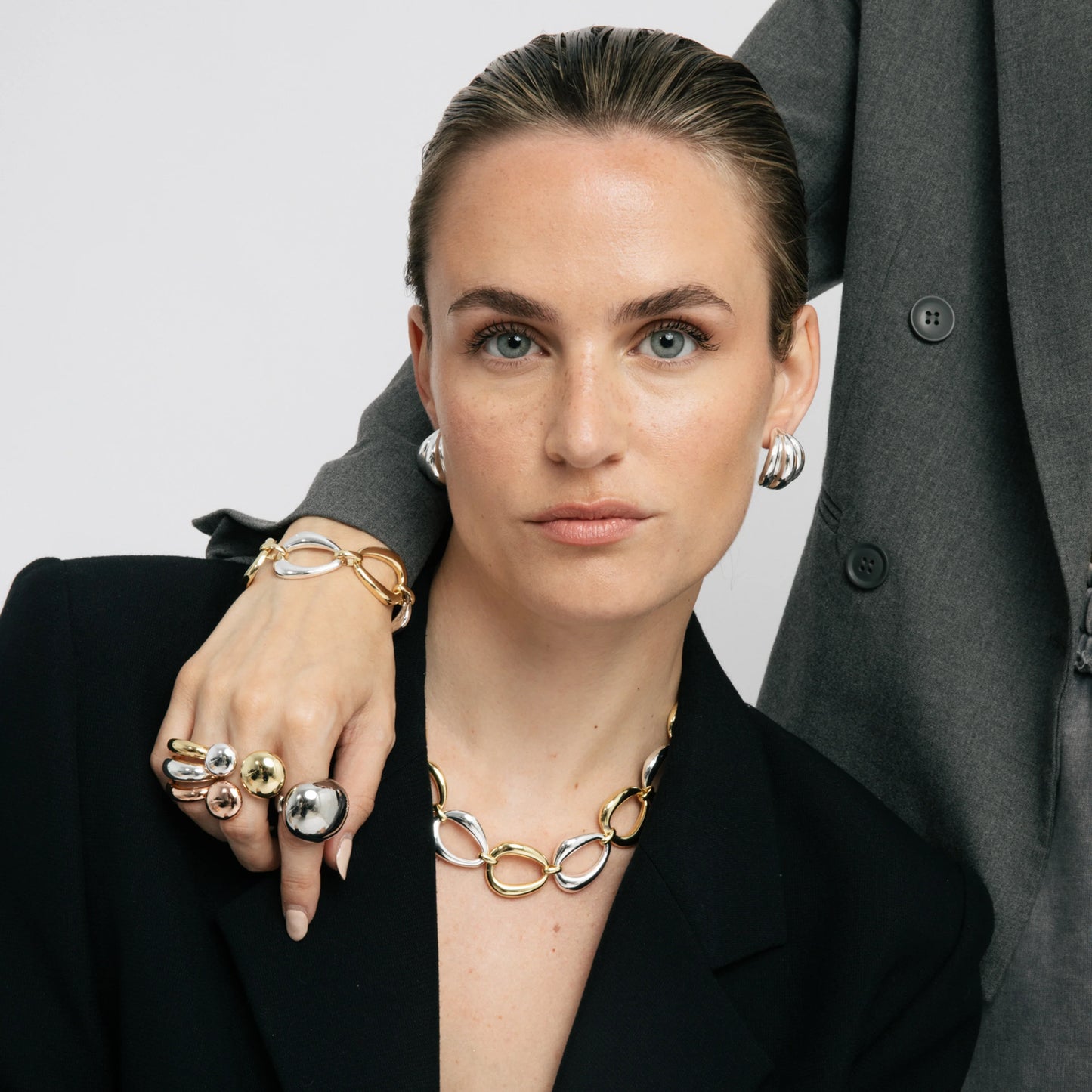 Anillo acabado en Rodio, oro amarillo y rosa de 18k - Simsi